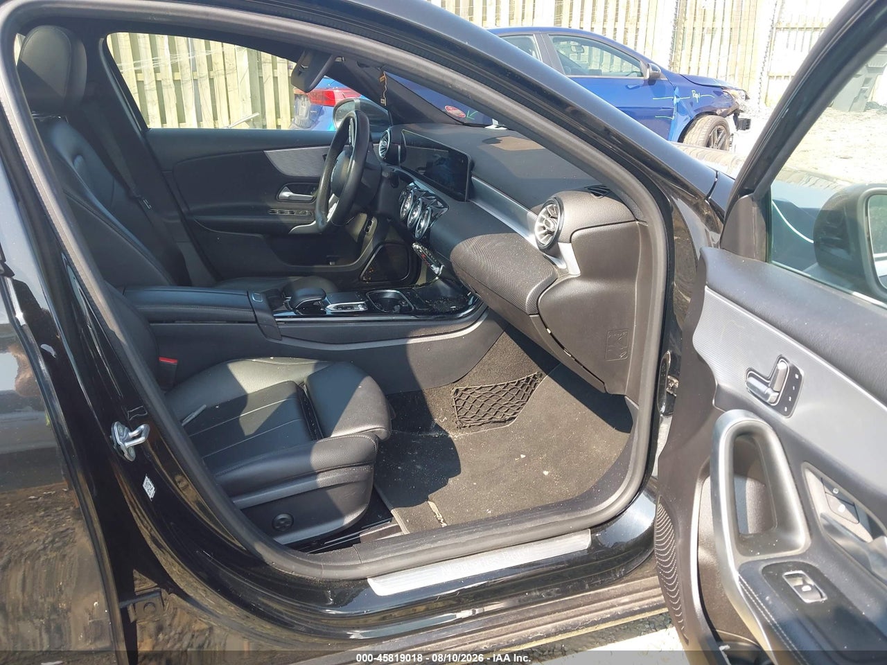 2019 MERCEDES-BENZ A 220 · 5/11