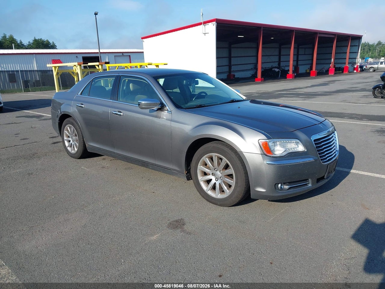 2C3CA5CG7BH****** · 2011 CHRYSLER 300 LIMITED