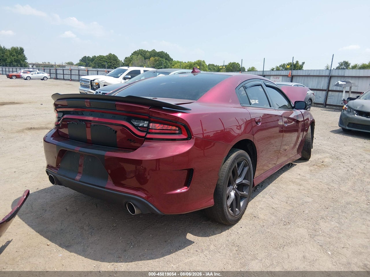 2020 DODGE CHARGER R/T RWD · 4/10