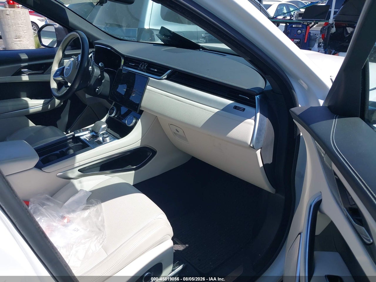 2024 JAGUAR F-PACE R-DYNAMIC S P250 AWD AUTOMATIC · 5/11