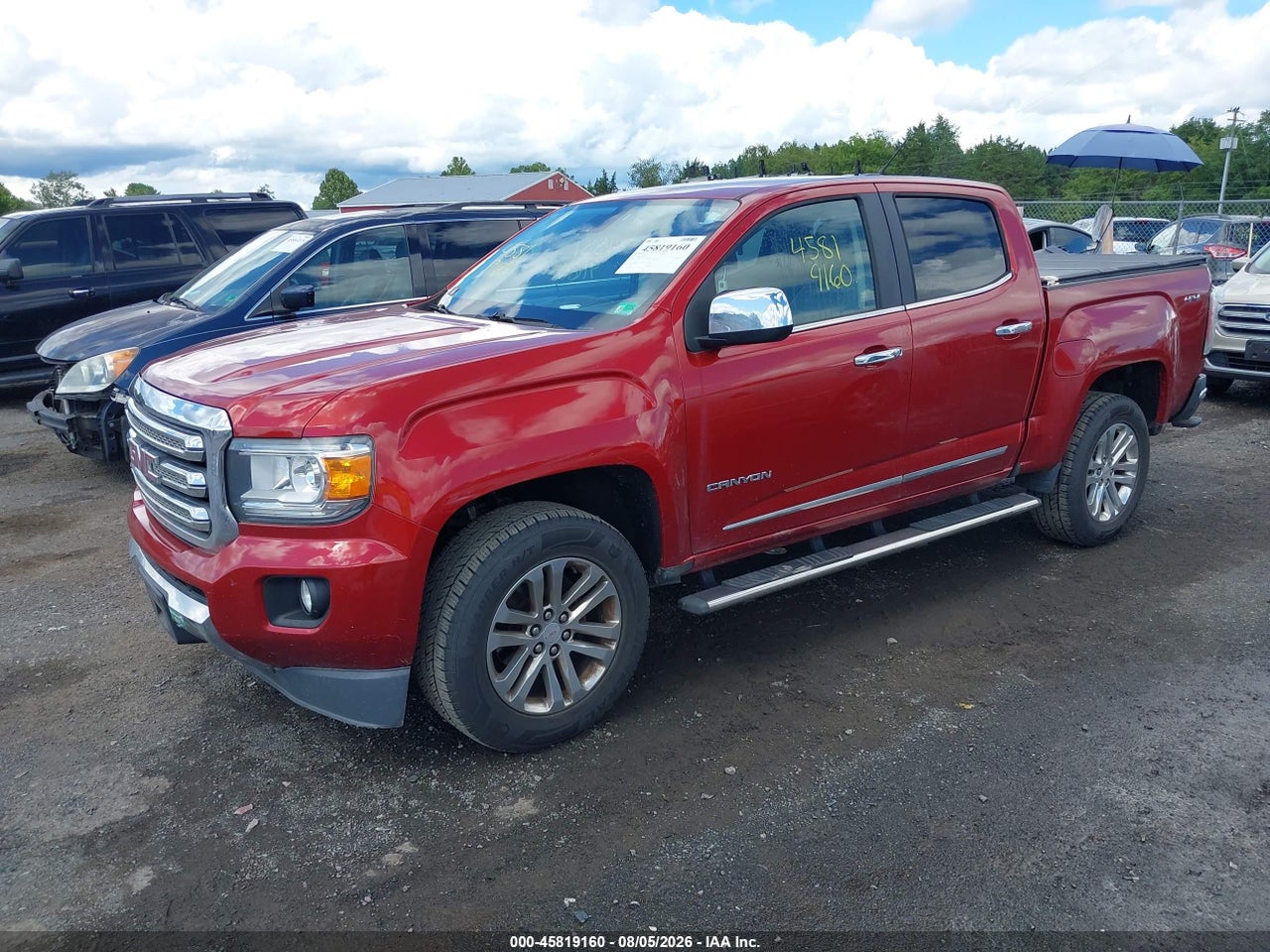 2015 GMC CANYON 4WD SLT · 2/11