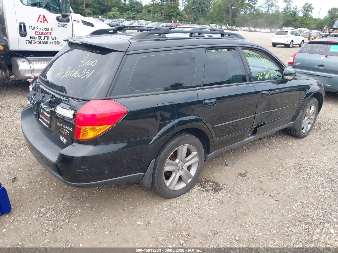 2005 SUBARU OUTBACK 3.0R L.L. BEAN EDITION · 4/10