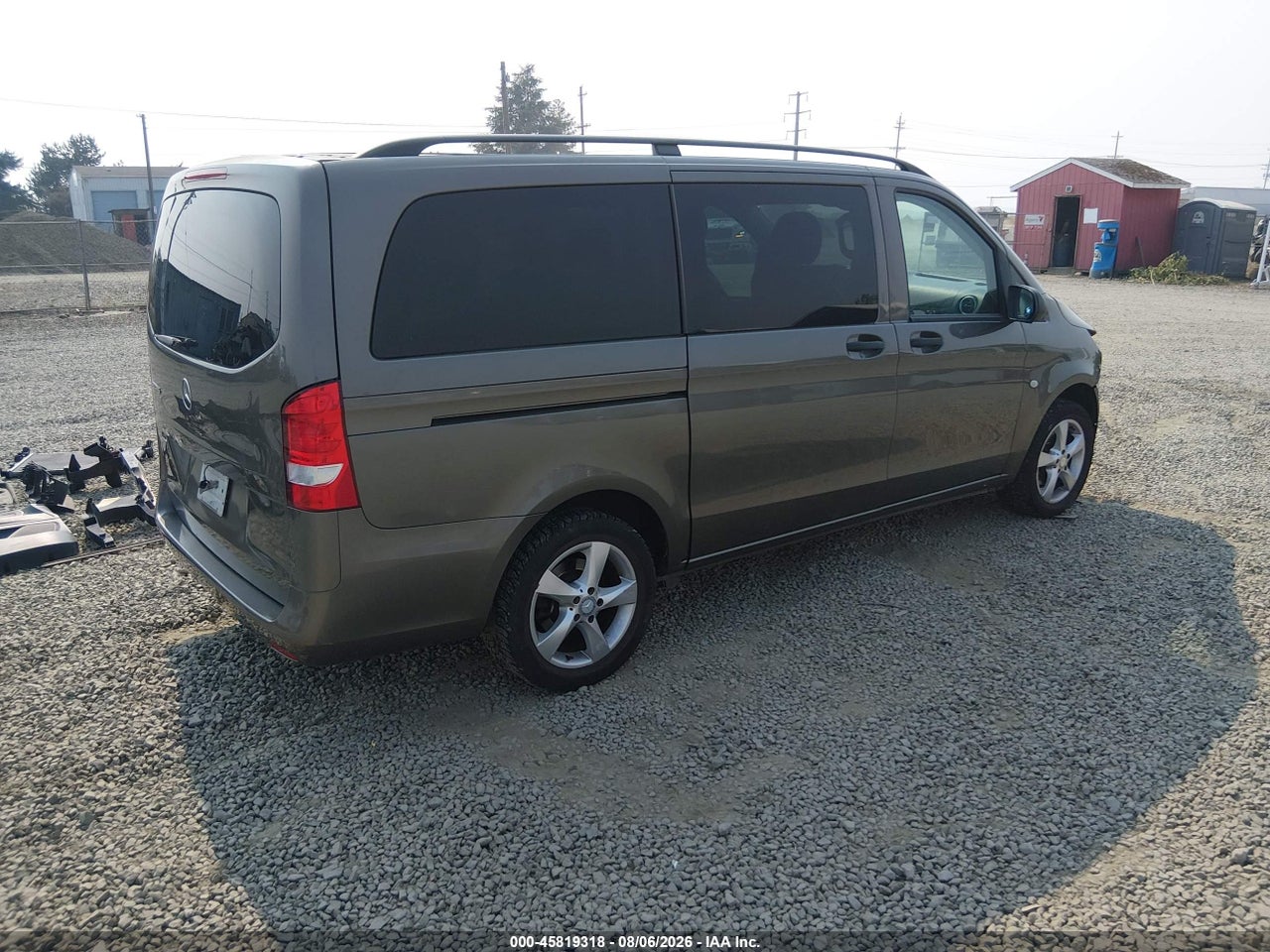 2016 MERCEDES-BENZ METRIS · 4/11