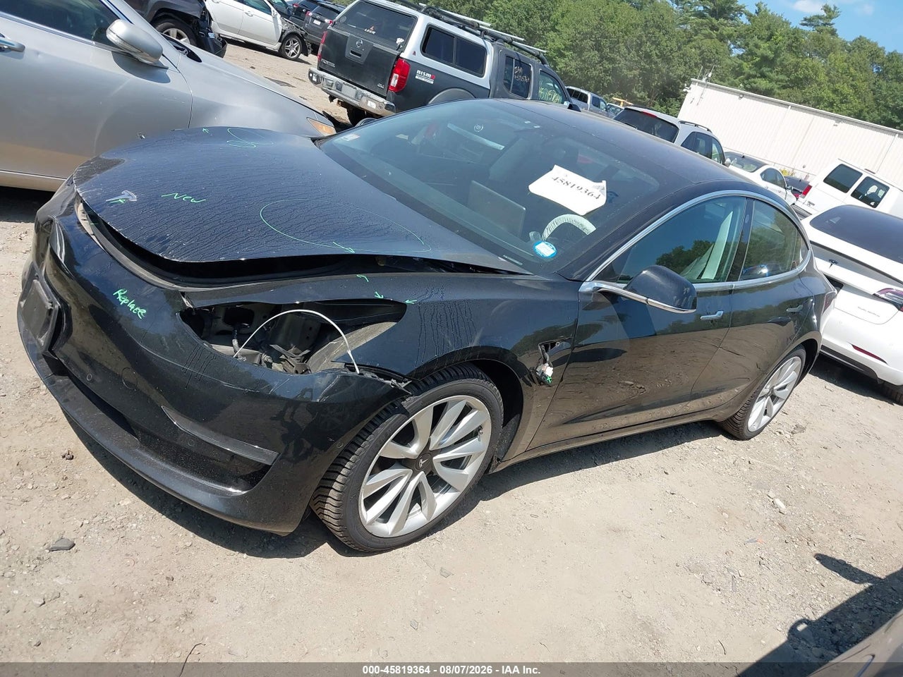 2018 TESLA MODEL 3 LONG RANGE/MID RANGE · 2/4