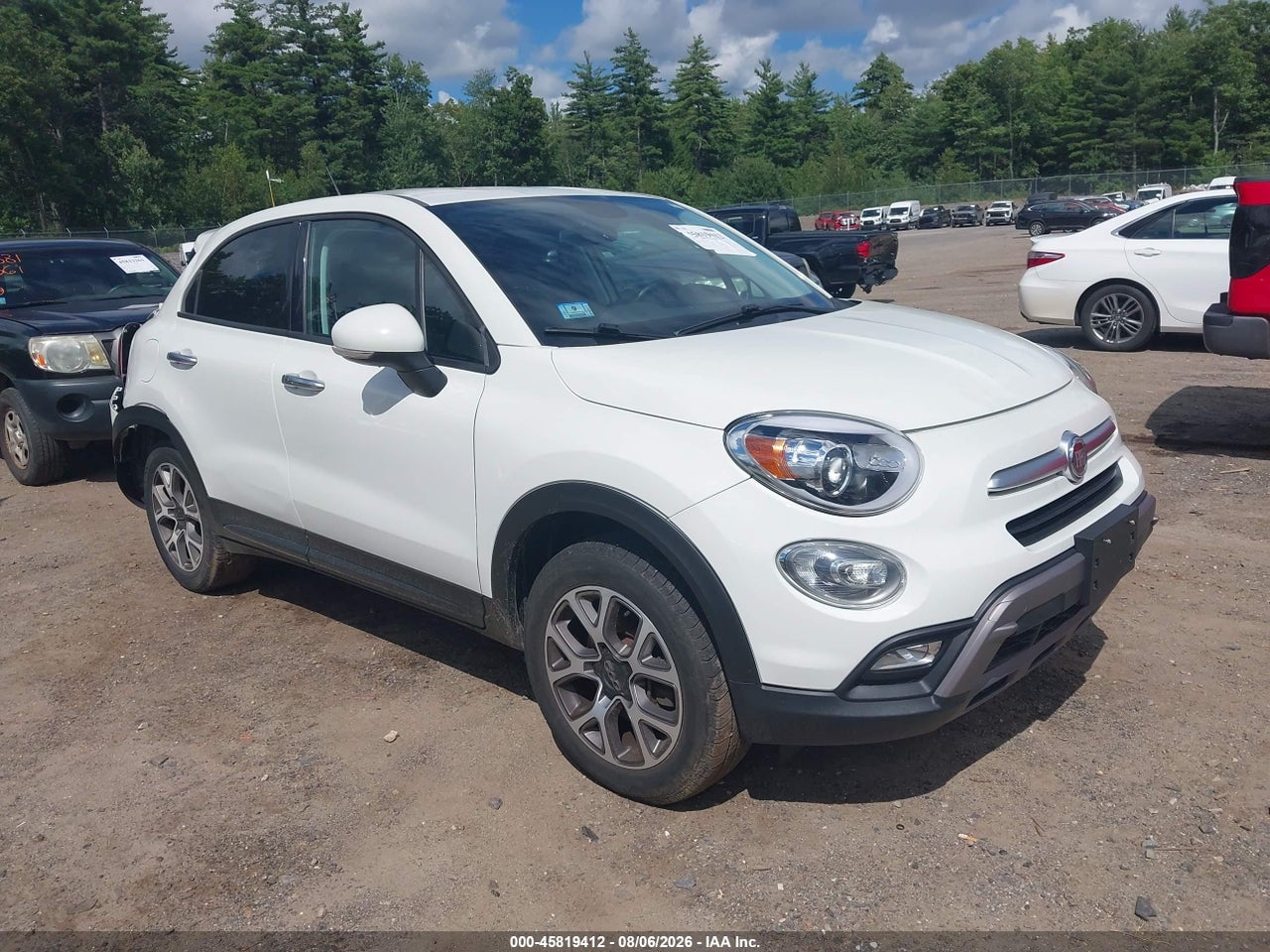 ZFBCFYCT8GP****** · 2016 FIAT 500X TREKKING