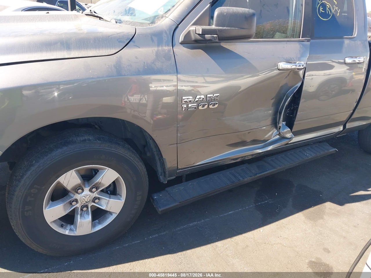 2013 RAM 1500 SLT · 6/11