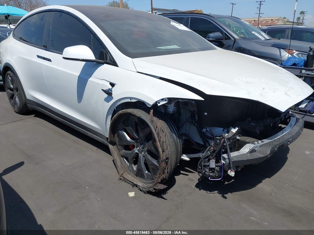 7SAXCBE61TF****** · 2026 TESLA MODEL X PLAID/SIGNATURE SERIES