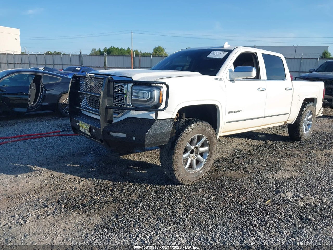2017 GMC SIERRA 1500 SLT · 2/11