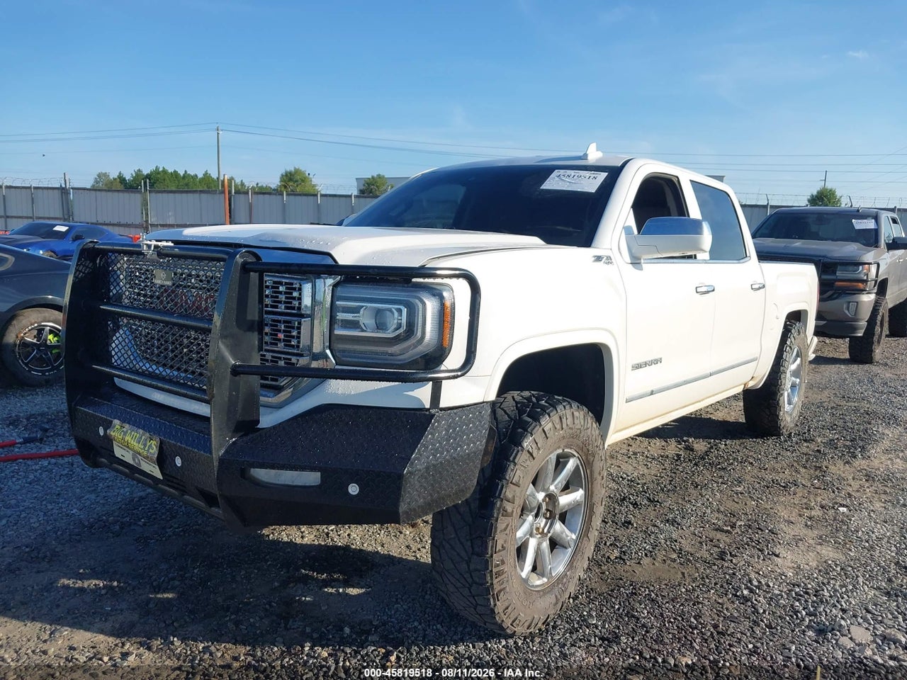2017 GMC SIERRA 1500 SLT · 6/11