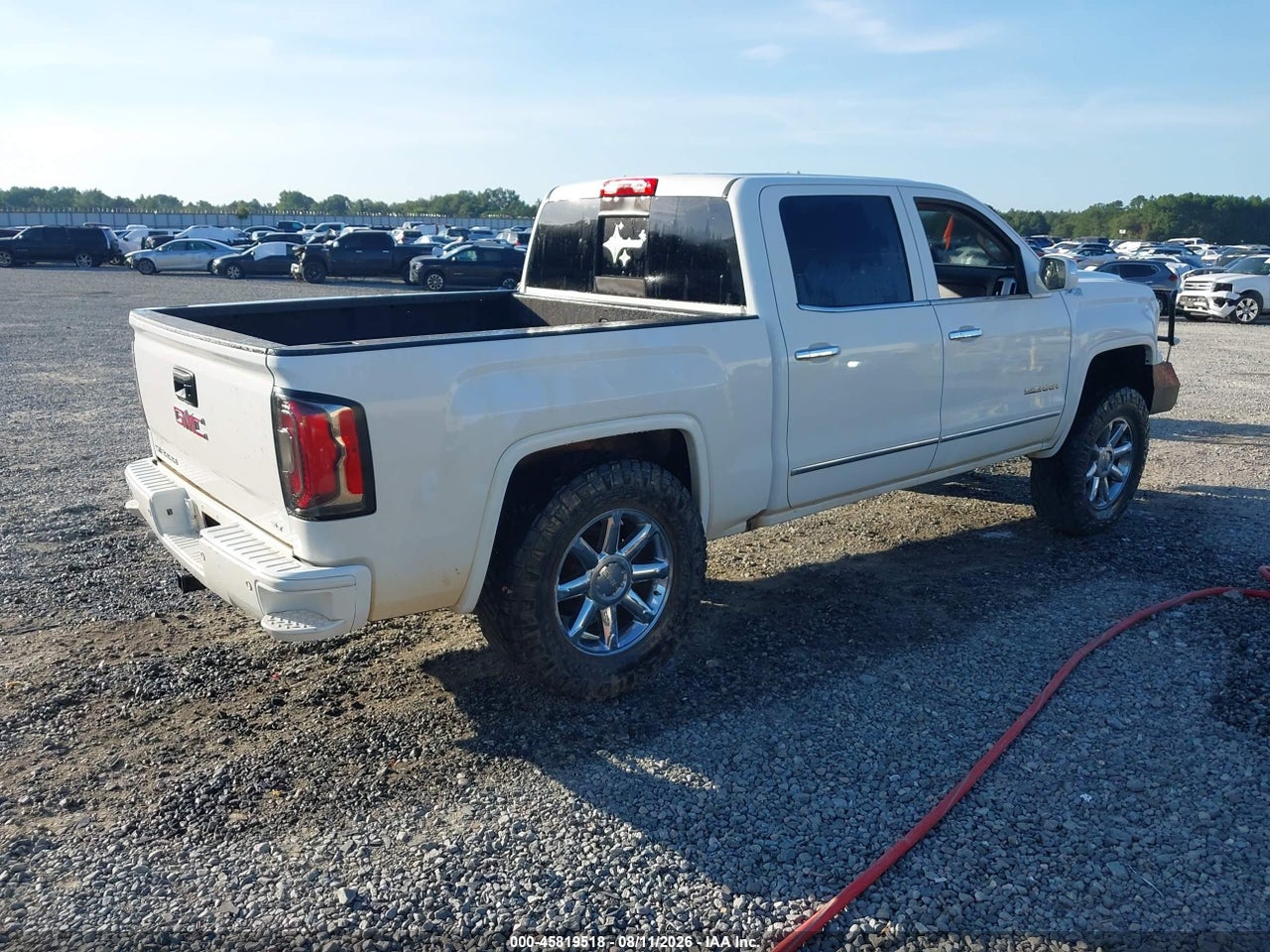 2017 GMC SIERRA 1500 SLT · 4/11