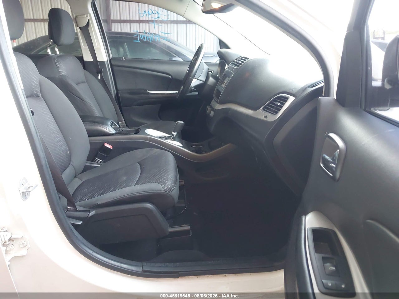 2017 DODGE JOURNEY SE · 5/11