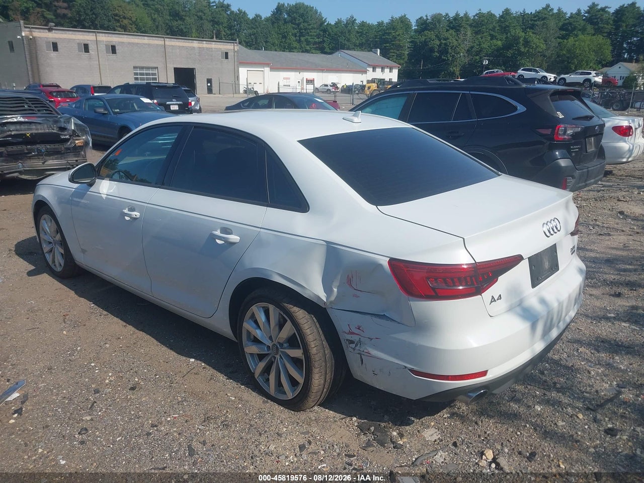 2017 AUDI A4 PREMIUM · 3/11