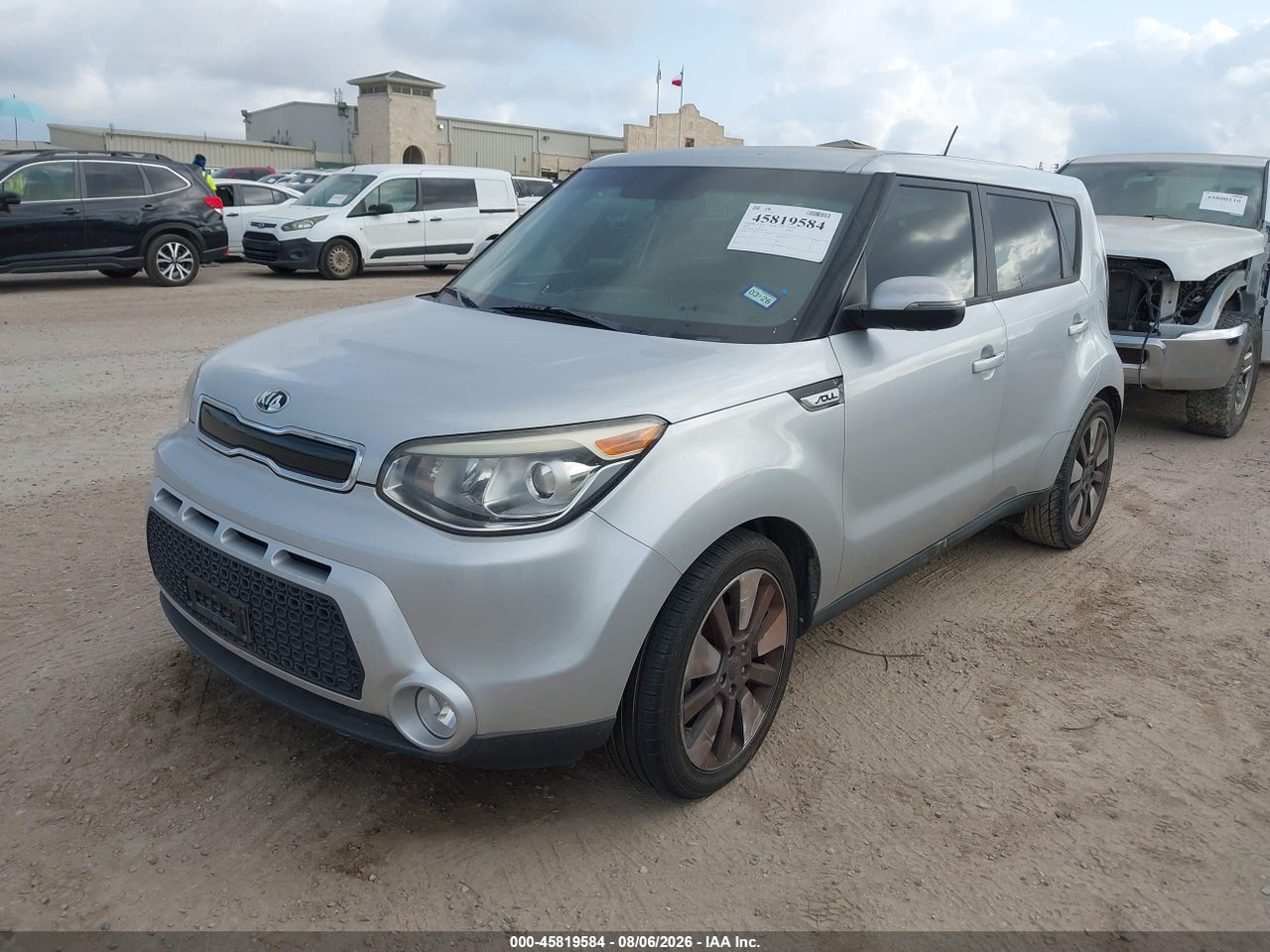 2015 KIA SOUL ! · 2/11