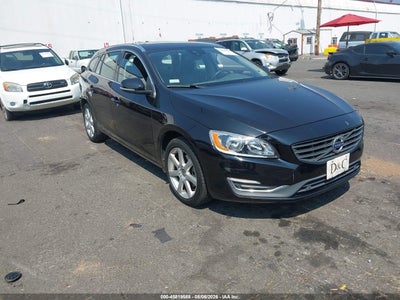 YV140MEK0H1****** · 2017 VOLVO V60 T5 PREMIER