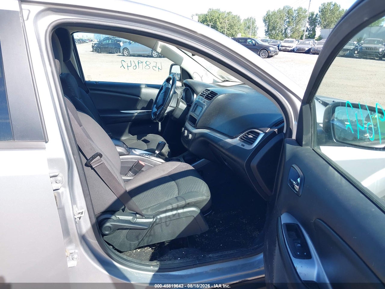2018 DODGE JOURNEY SE · 5/8