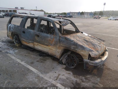 3GKFK16Z64G****** · 2004 GMC YUKON XL 1500 SLT