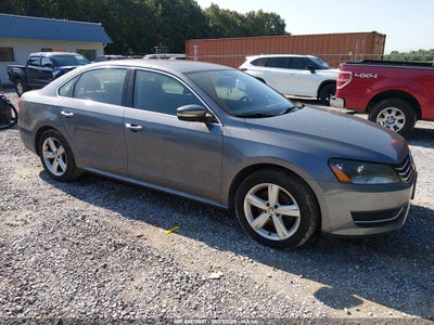 1VWBS7A30FC****** · 2015 VOLKSWAGEN PASSAT 1.8T SE
