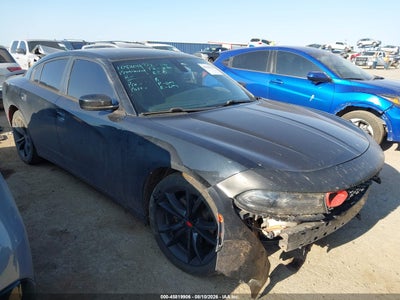 2C3CDXBG7HH****** · 2017 DODGE CHARGER SE RWD