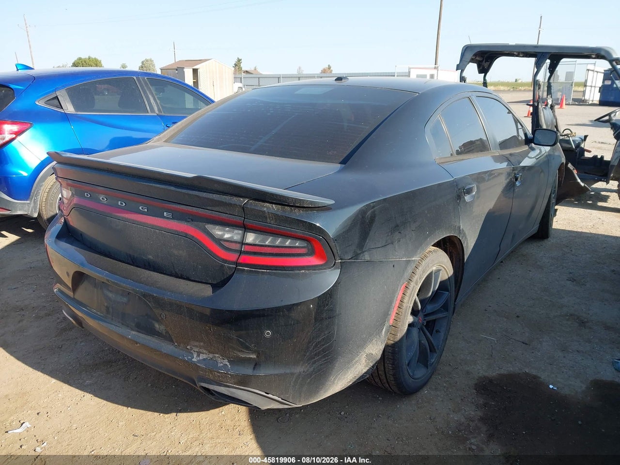 2017 DODGE CHARGER SE RWD · 4/11