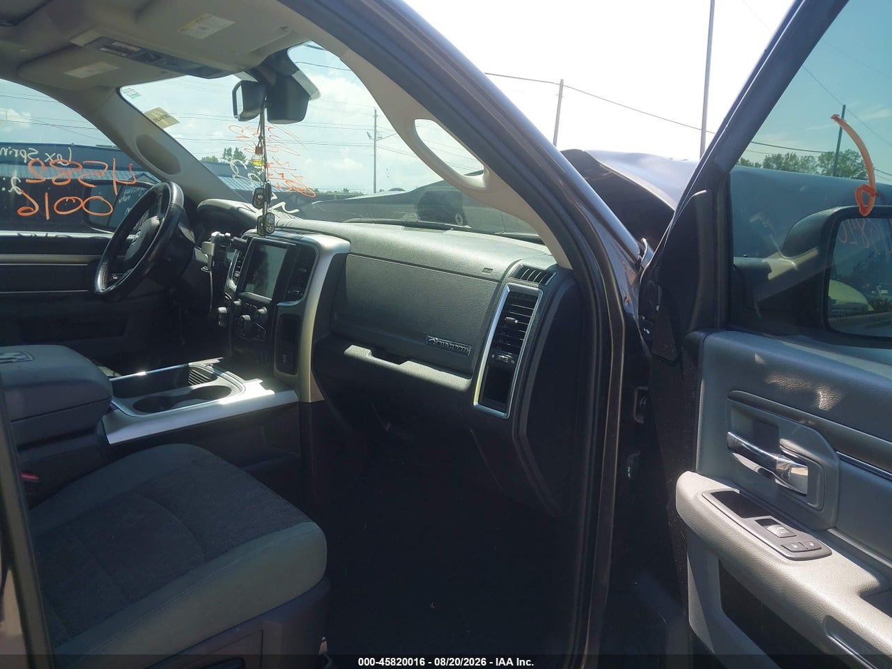 2019 RAM 1500 CLASSIC BIG HORN  4X4 5'7 BOX · 5/11