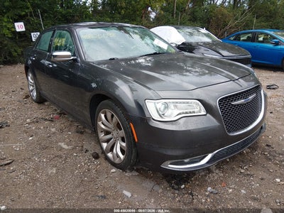 2C3CCAEG7KH****** · 2019 CHRYSLER 300 LIMITED