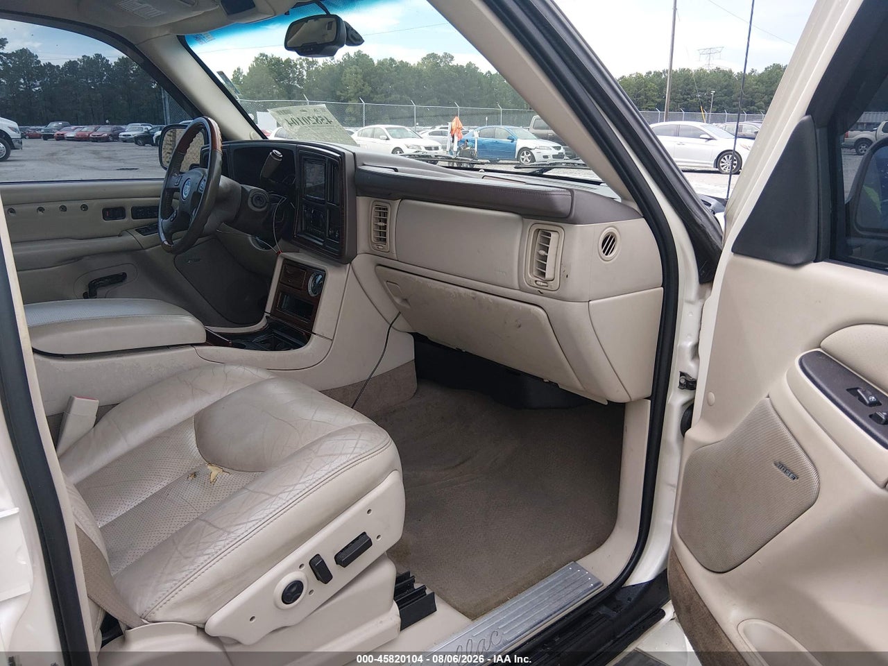 2004 CADILLAC ESCALADE EXT STANDARD · 5/11