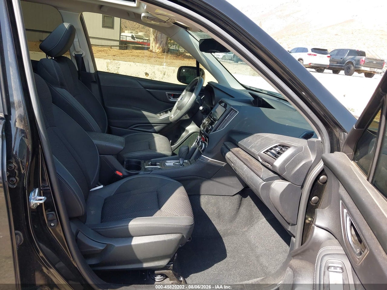 2024 SUBARU FORESTER PREMIUM · 5/11