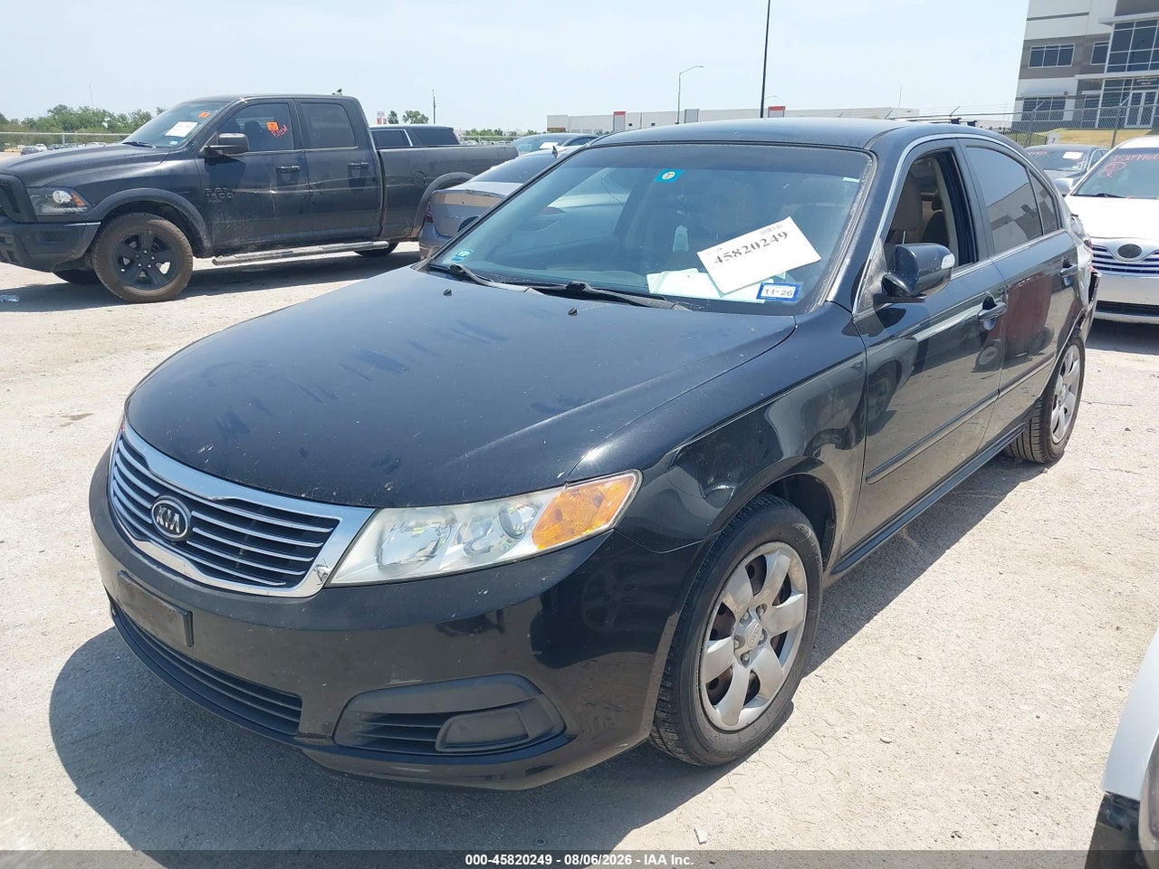 KNAGG4A83A5****** · 2010 KIA OPTIMA LX · 2/11