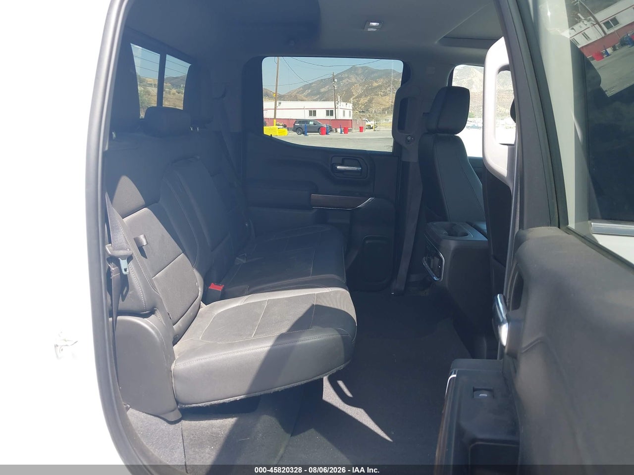 1GTU9DEL9KZ****** · 2019 GMC SIERRA 1500 SLT · 8/11
