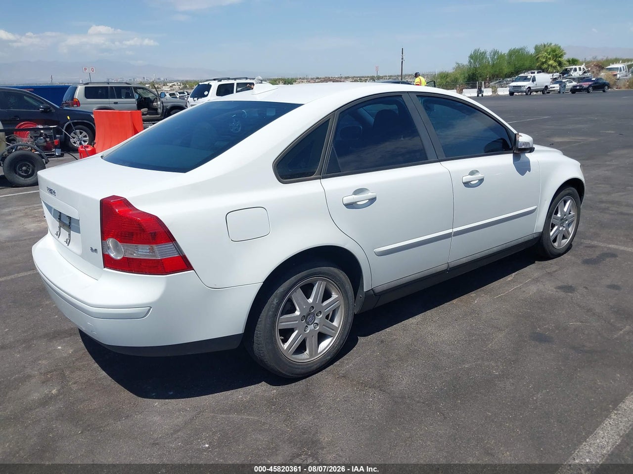2007 VOLVO S40 2.4I · 4/11