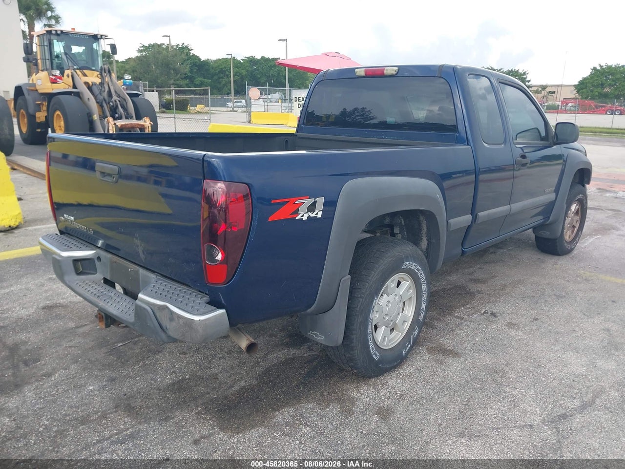 2004 CHEVROLET COLORADO LS · 4/11