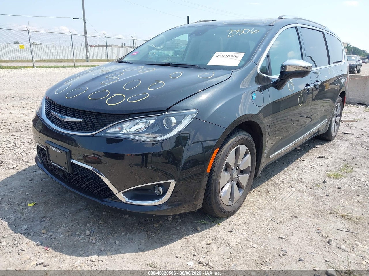 2020 CHRYSLER PACIFICA HYBRID LIMITED · 2/11