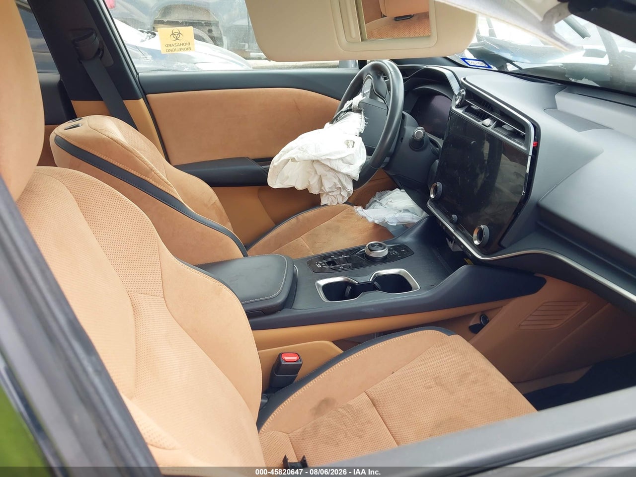 2023 LEXUS RZ 450E LUXURY · 5/10
