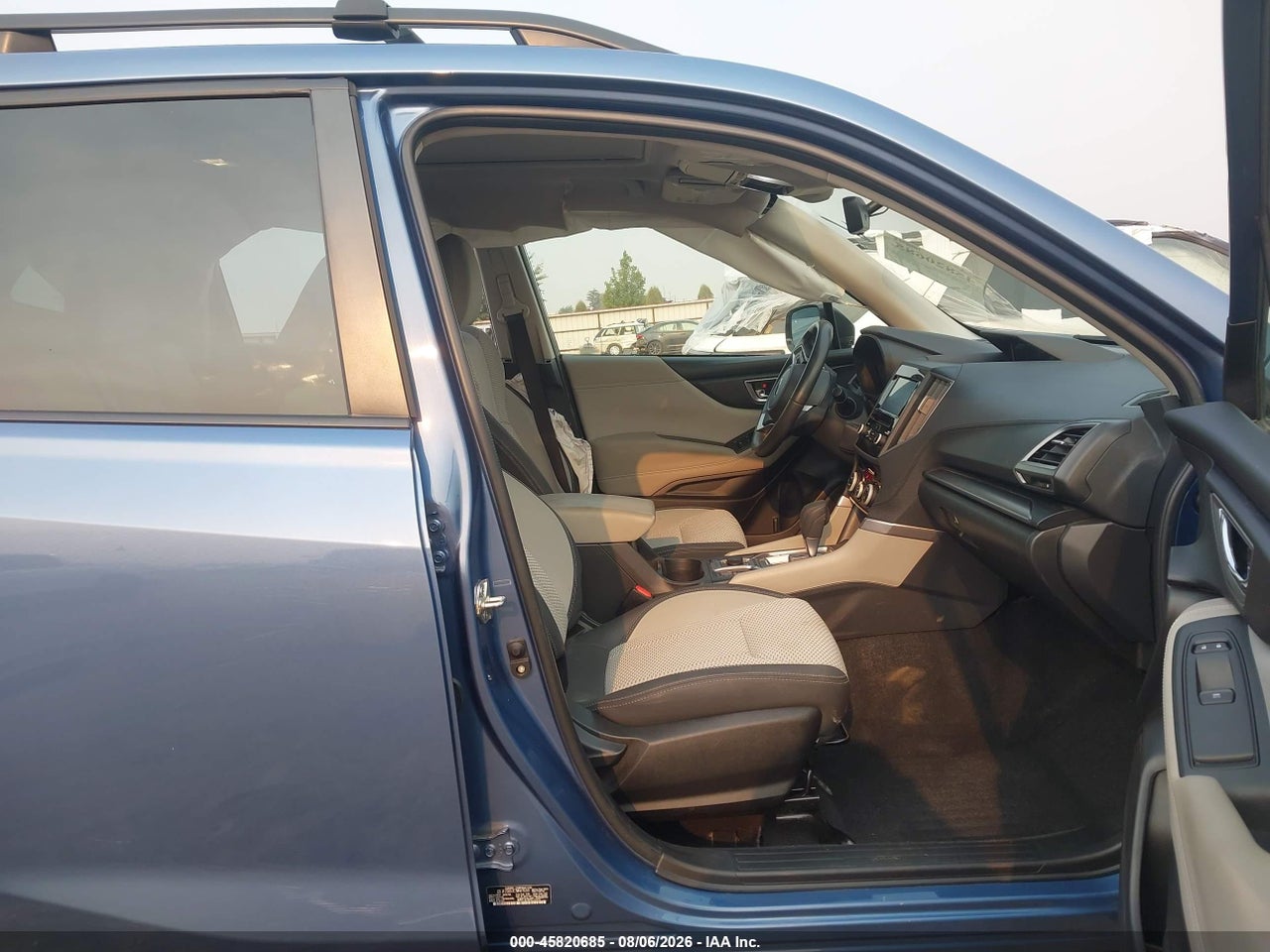 2021 SUBARU FORESTER PREMIUM · 5/11