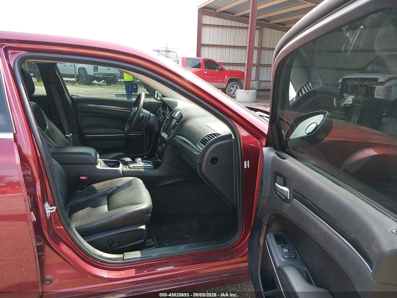 2018 CHRYSLER 300 TOURING L · 5/11