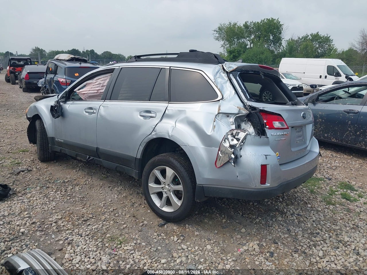 2013 SUBARU OUTBACK 3.6R LIMITED · 3/11