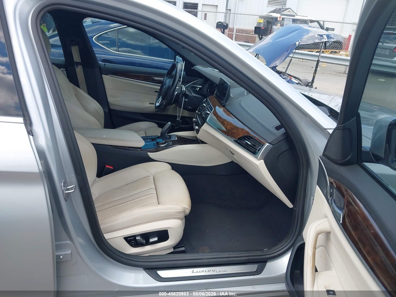 2017 BMW 530I · 5/11