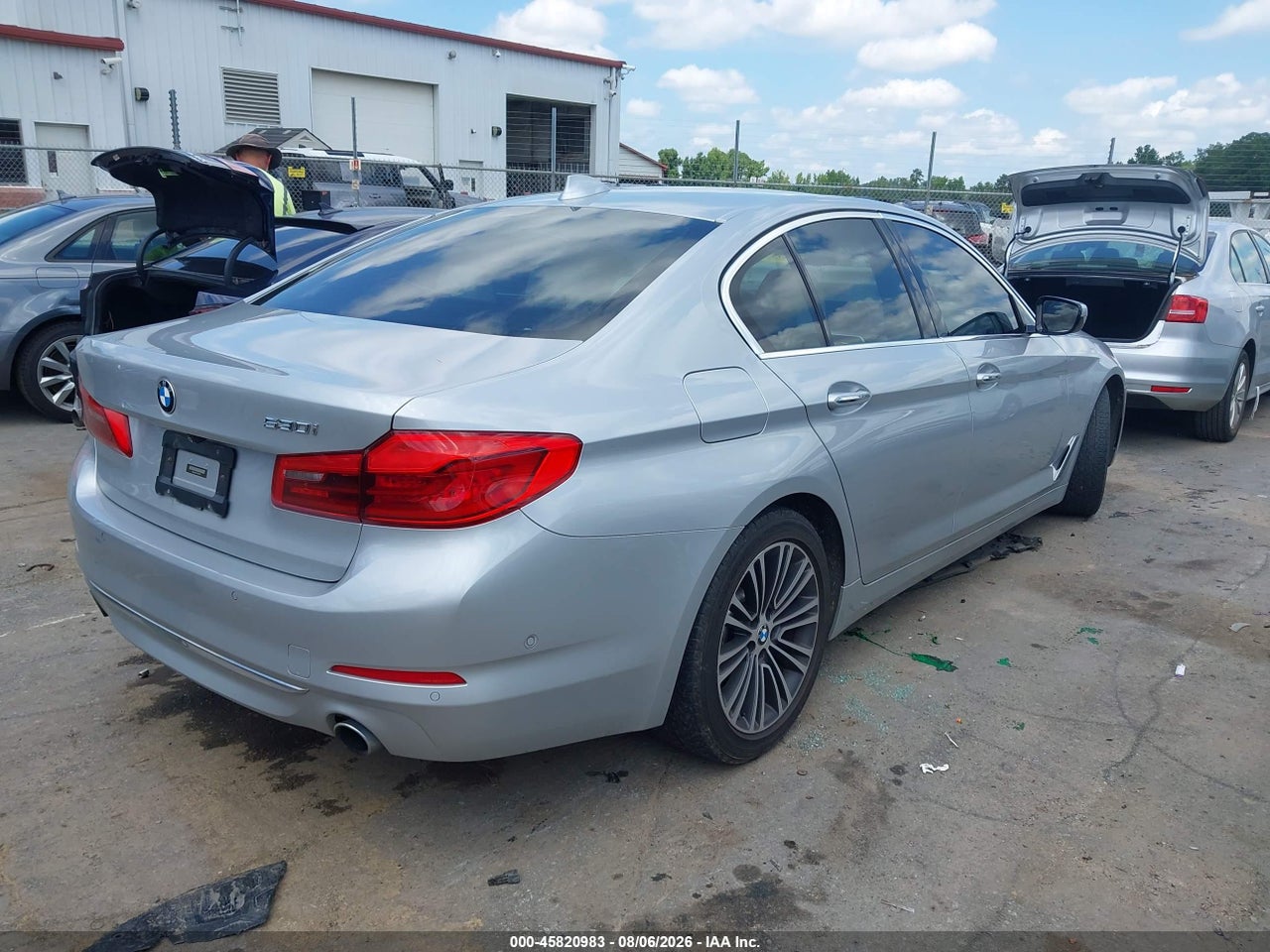 2017 BMW 530I · 4/11