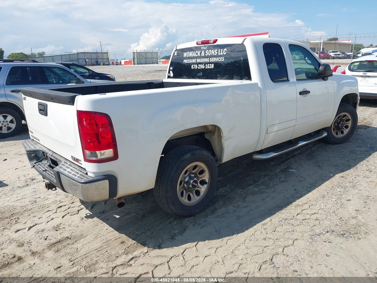 2010 GMC SIERRA 1500 SL · 4/11