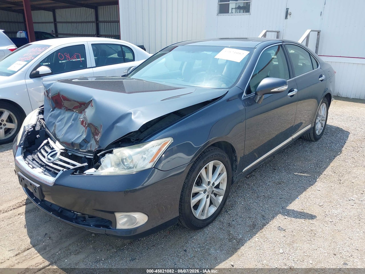 2011 LEXUS ES 350 · 2/11