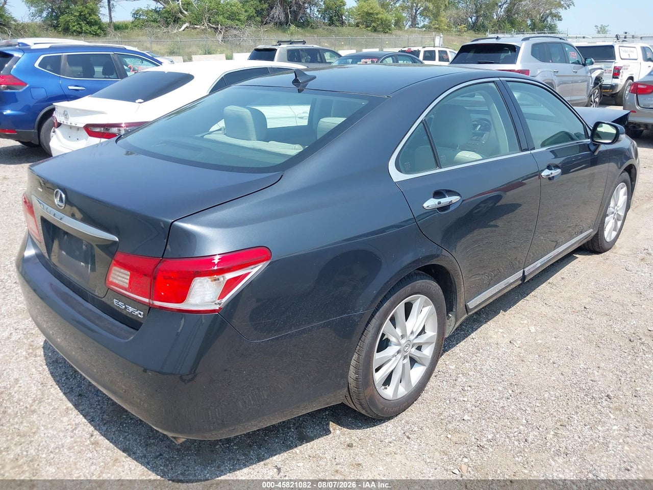 2011 LEXUS ES 350 · 4/11