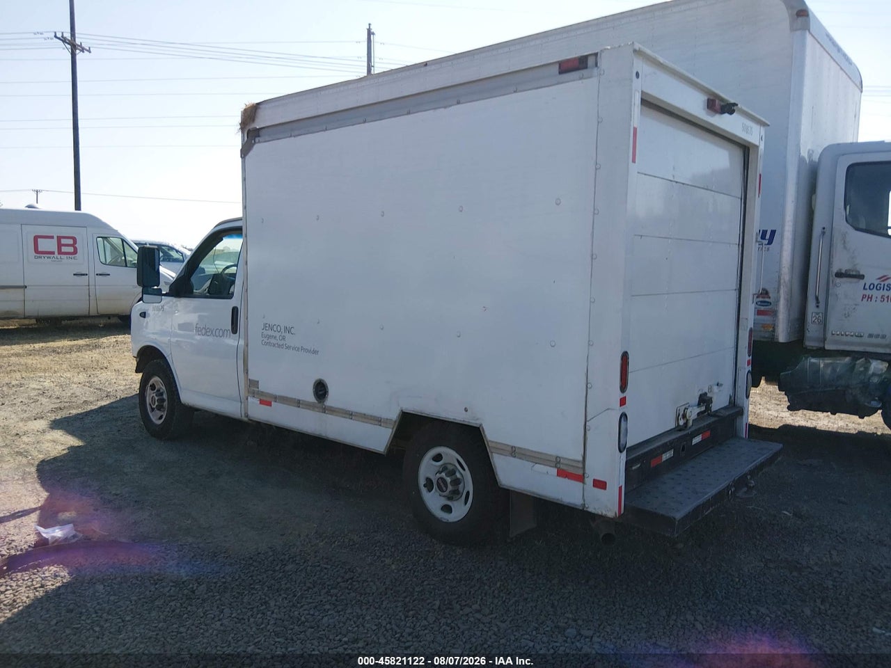 2011 GMC SAVANA CUTAWAY WORK VAN · 3/4