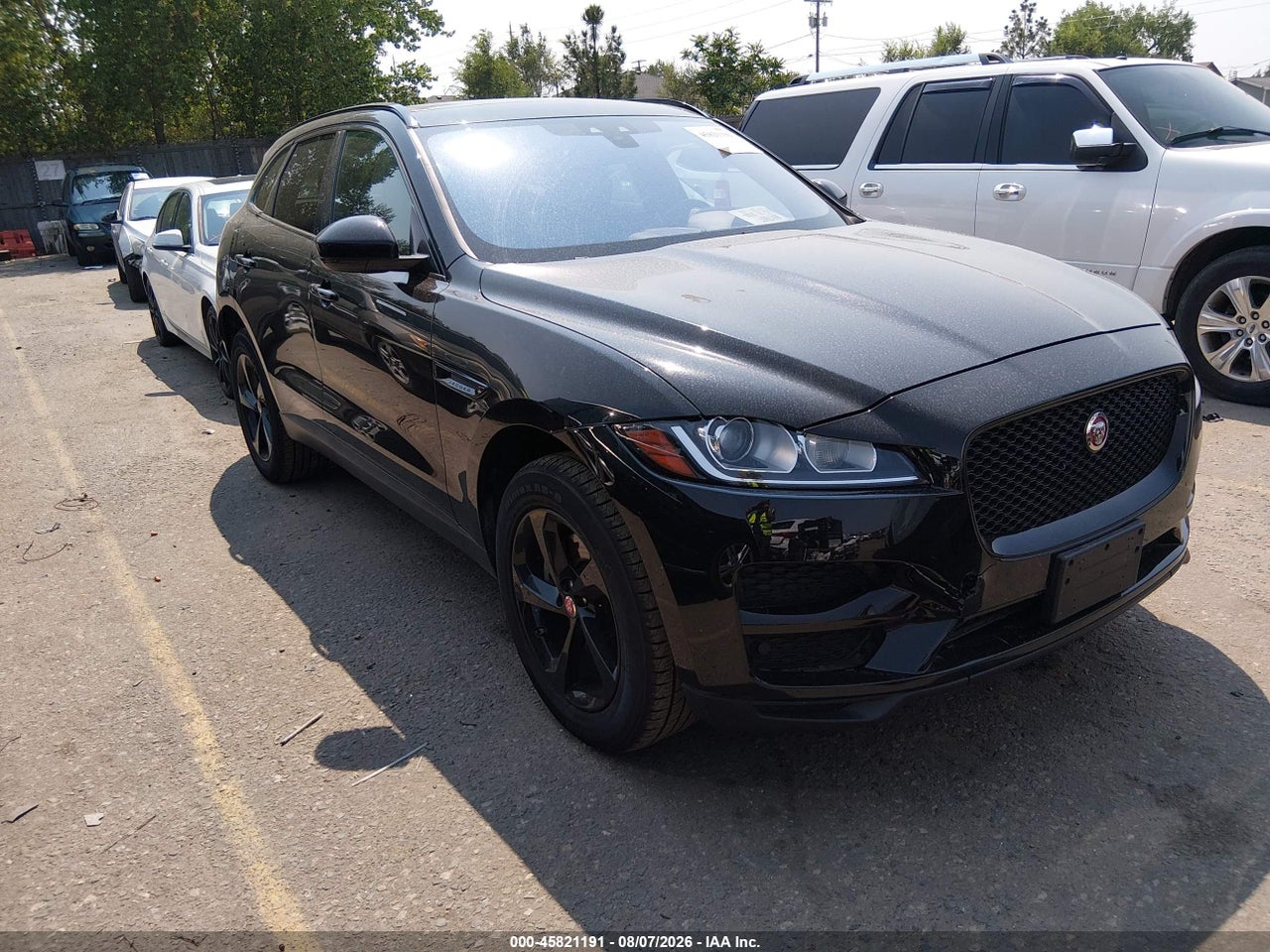 SADCJ2BV6HA****** · 2017 JAGUAR F-PACE 35T PREMIUM
