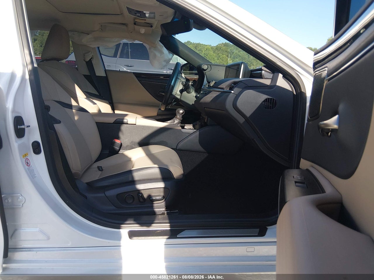 2019 LEXUS ES 350 · 5/11