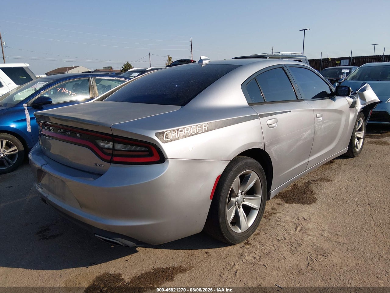 2016 DODGE CHARGER SXT · 4/11