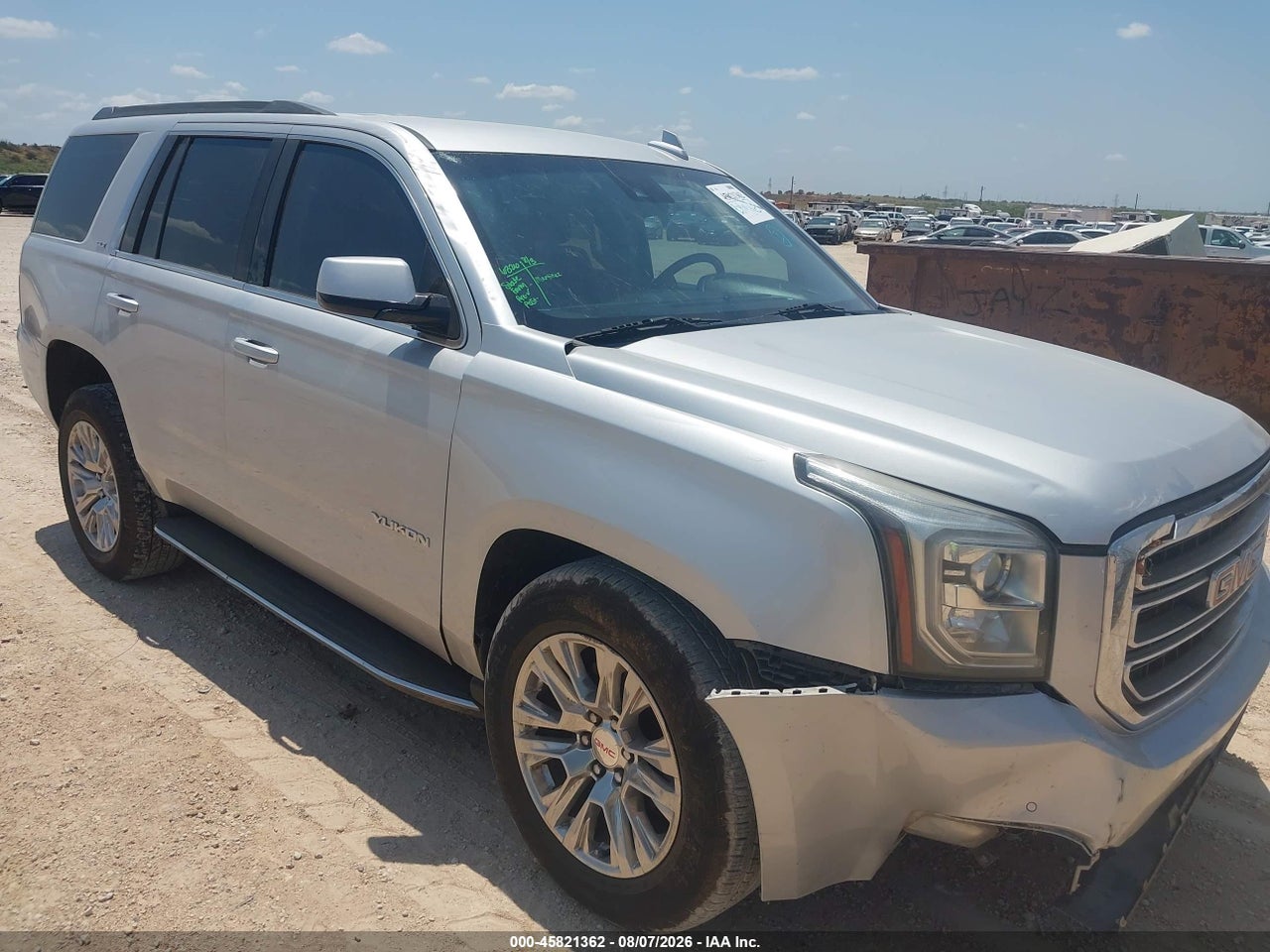 2017 GMC YUKON SLT · 6/11