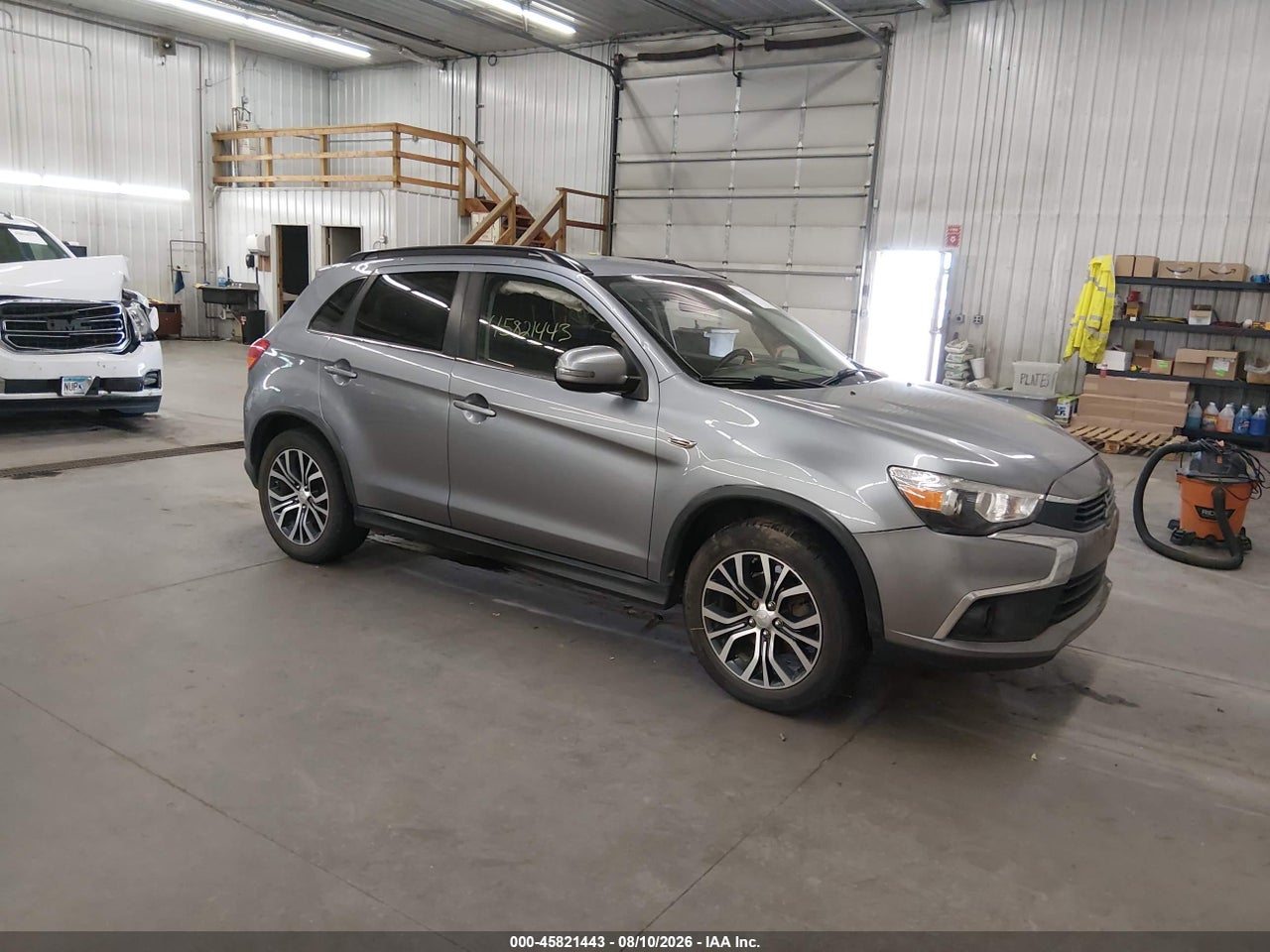 JA4AP4AW4HZ****** · 2017 MITSUBISHI OUTLANDER SPORT 2.4 SEL