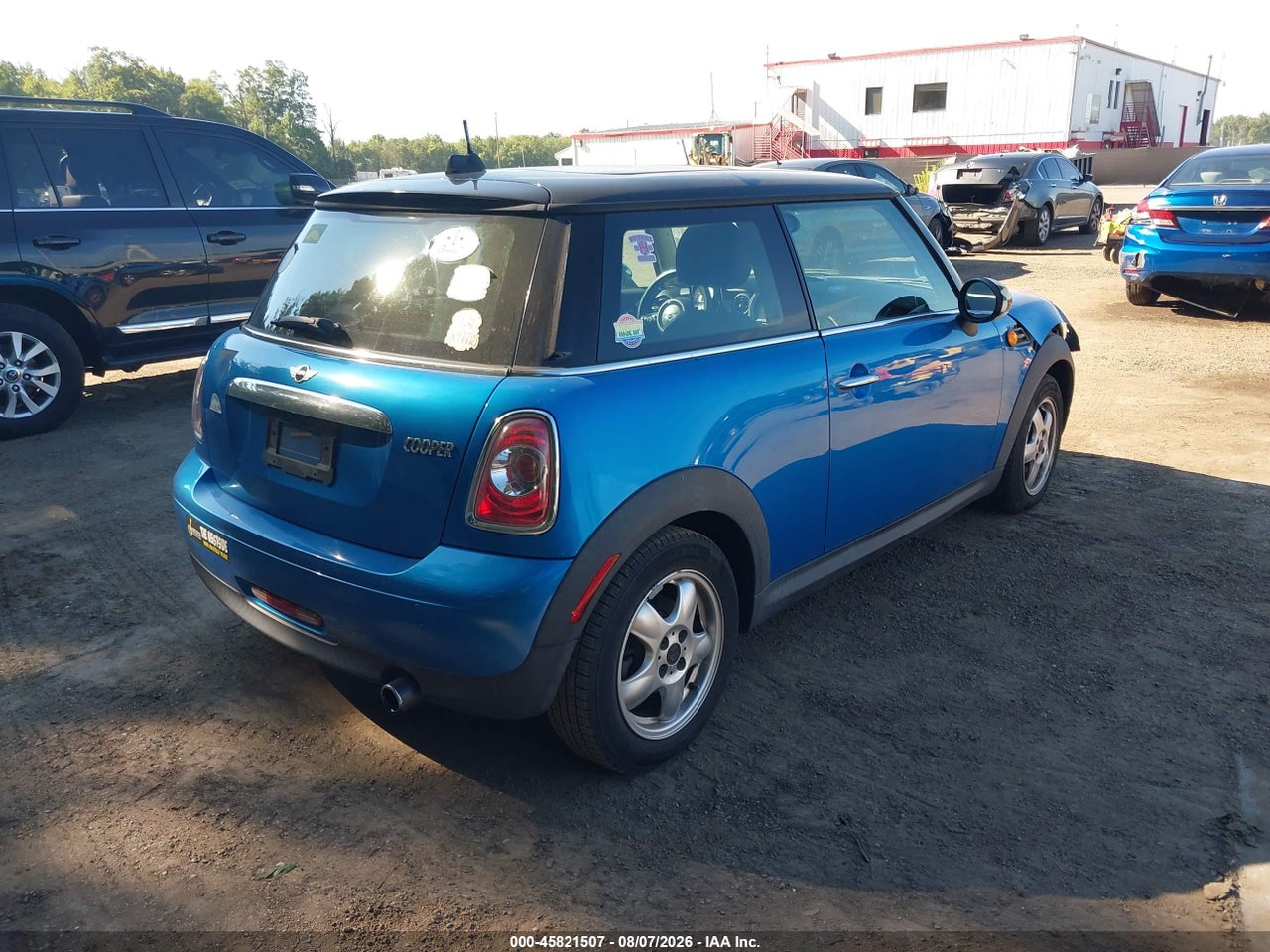 2011 MINI COOPER · 4/11