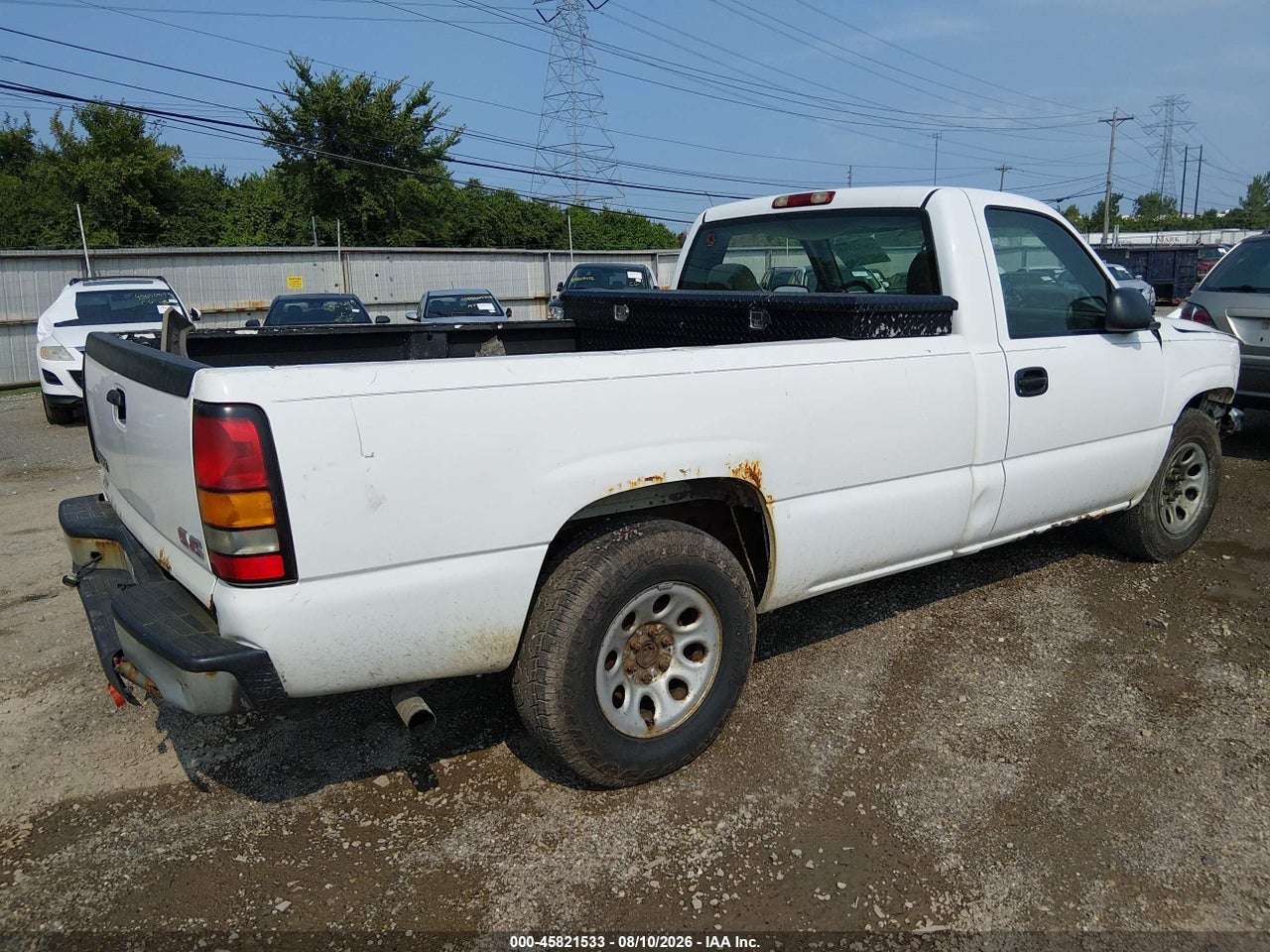2007 GMC SIERRA 1500 CLASSIC WORK TRUCK · 4/11