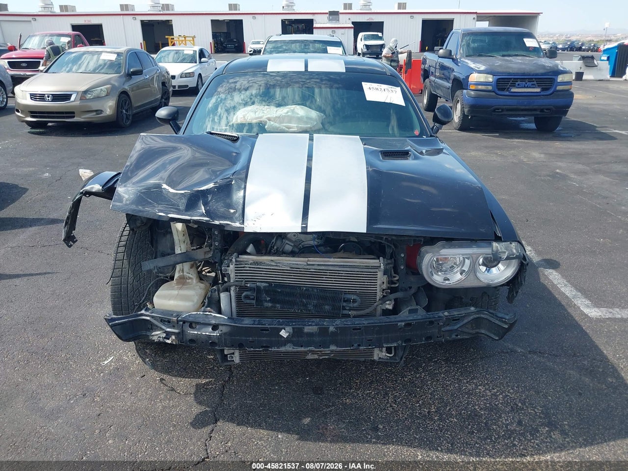 2011 DODGE CHALLENGER SRT8 · 6/11